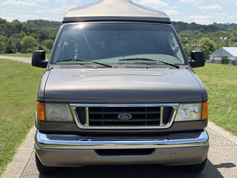 2003 Ford E-Series E-150