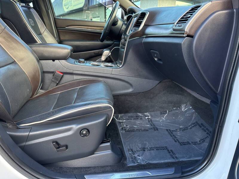 2017 Jeep Grand Cherokee Overland