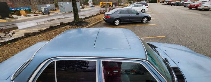 1985 Mercedes-Benz 300-Class