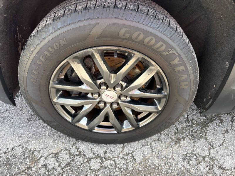 2017 GMC Acadia SLT-1