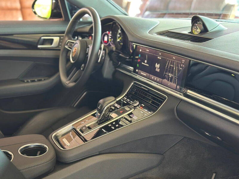 2022 Porsche Panamera