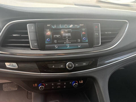 2018 Buick Enclave Essence