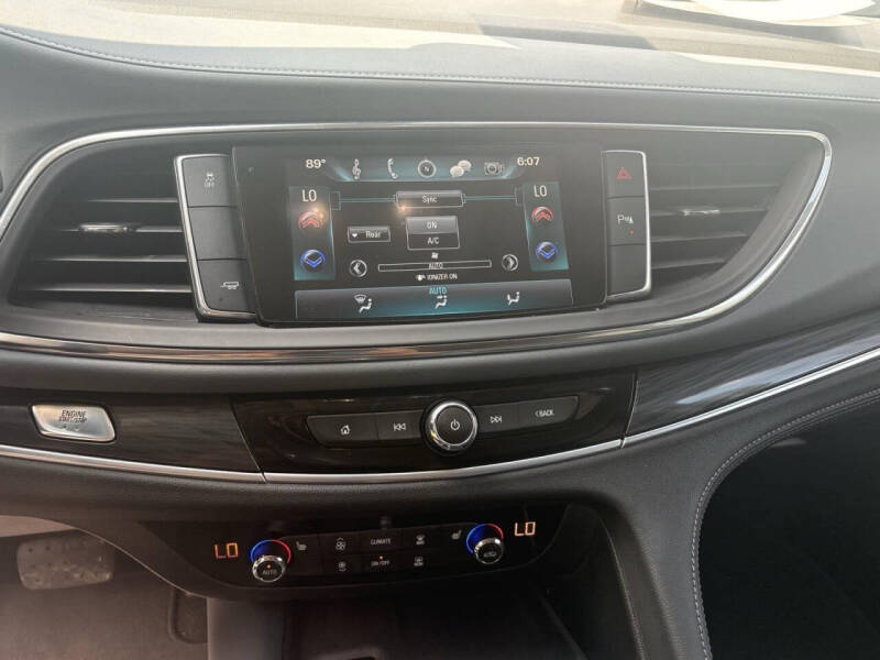 2018 Buick Enclave Essence