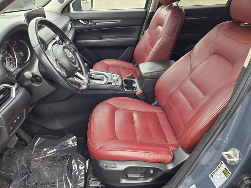 2021 Mazda CX-5 Carbon Edition