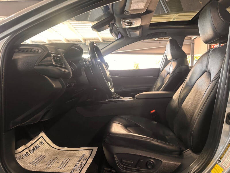 2019 Toyota Camry XSE