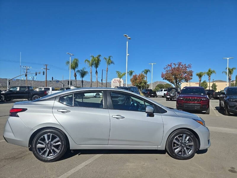 2023 Nissan Versa SV