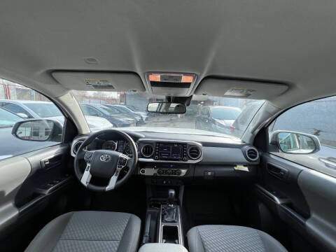 2023 Toyota Tacoma SR5 V6