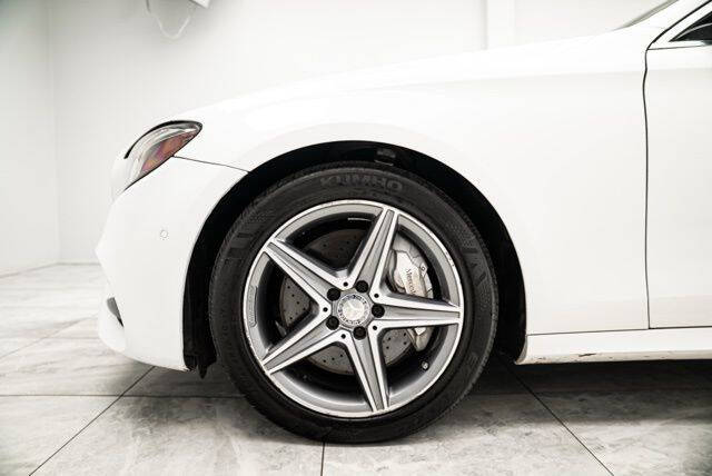 2017 Mercedes-Benz E-Class E 300 4MATIC