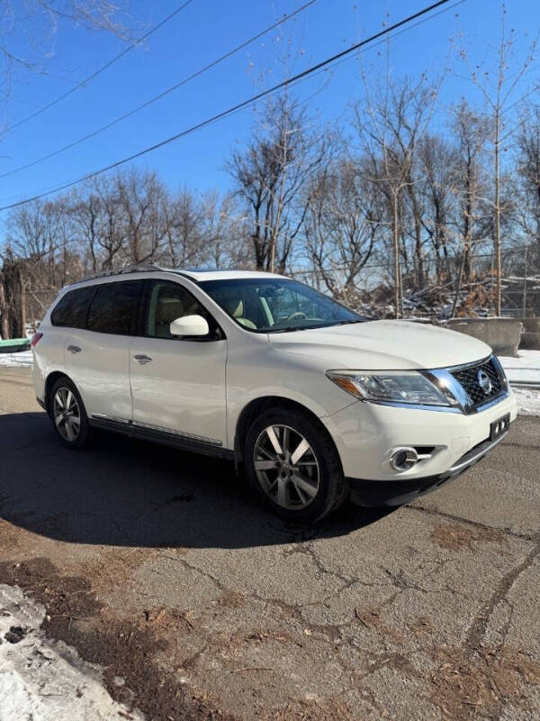 2013 Nissan Pathfinder Platinum