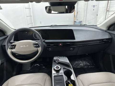 2022 Kia EV6 Wind