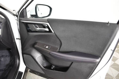 2024 Mitsubishi Outlander ES