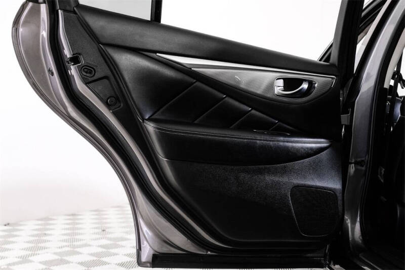 2016 Infiniti Q50 Red Sport 400