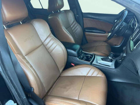 2016 Dodge Charger SRT 392