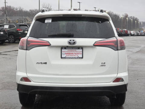 2016 Toyota RAV4 LE