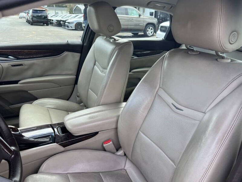 2016 Cadillac XTS Luxury