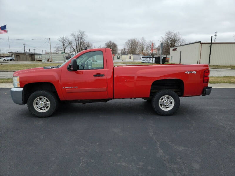 2007 Chevrolet Silverado 2500HD for sale at M & H Auto & Truck Sales Inc. in Marion IN