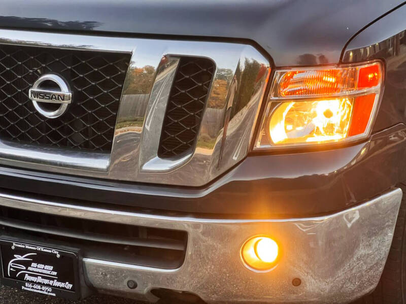 2016 Nissan NV 3500 HD SL