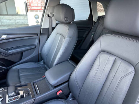 2020 Audi Q5 quattro Premium Plus 45 TFSI