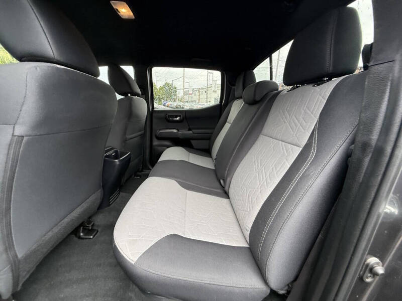 2023 Toyota Tacoma TRD Off-Road