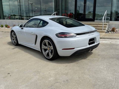 2025 Porsche 718 Cayman