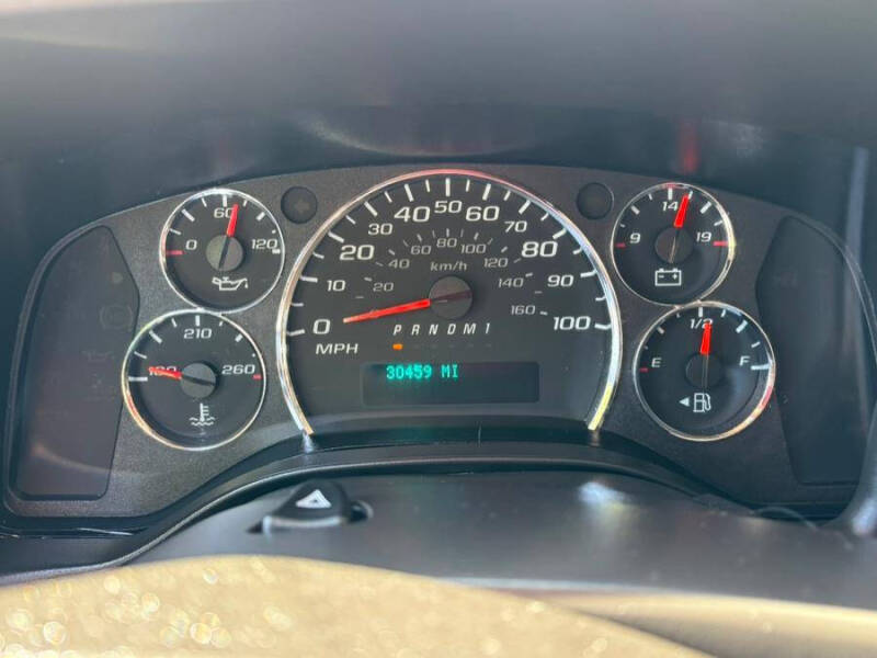 2023 GMC Savana 2500