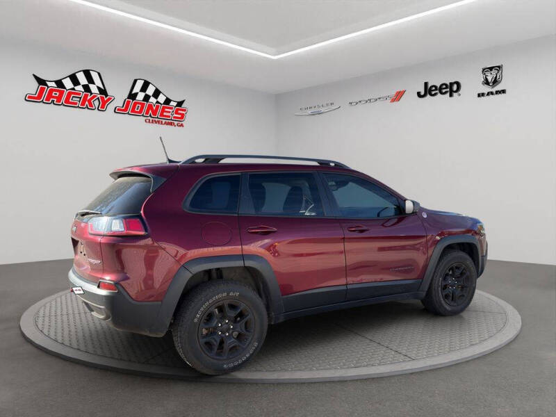 2021 Jeep Cherokee Trailhawk