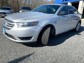 2015 Ford Taurus for sale at LITTLE BIRCH PRE-OWNED AUTO & RV SALES in Little Birch WV