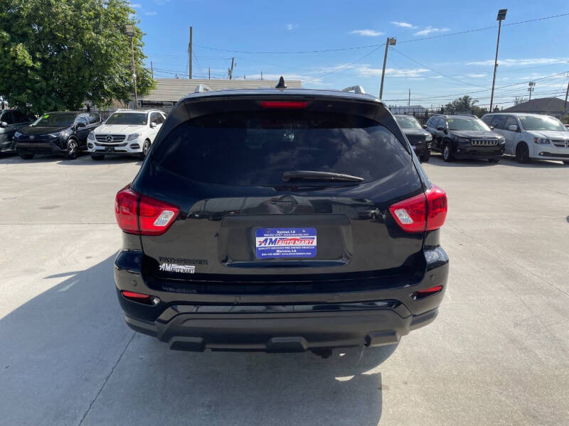 2019 Nissan Pathfinder S