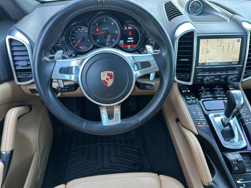 2014 Porsche Cayenne