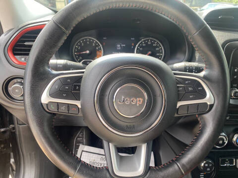 2017 Jeep Renegade Trailhawk
