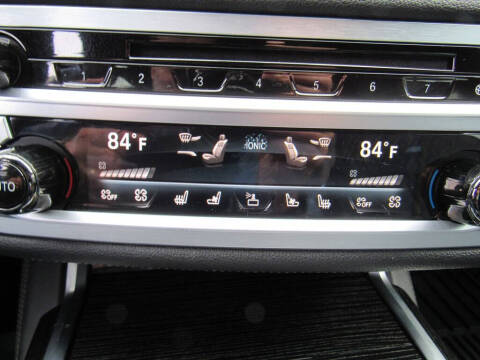 2019 BMW 7 Series 740i