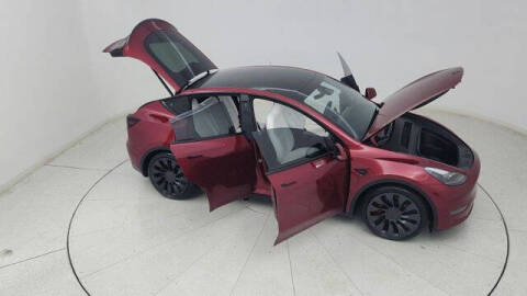2025 Tesla Model Y Performance