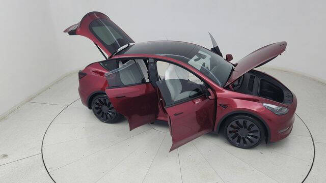 2025 Tesla Model Y Performance