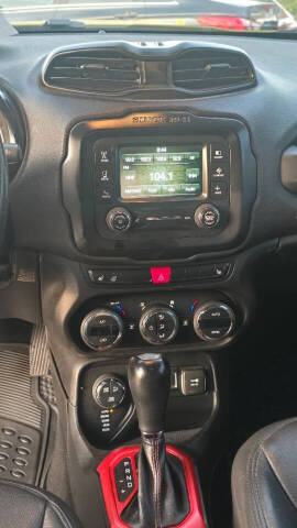 2015 Jeep Renegade Trailhawk