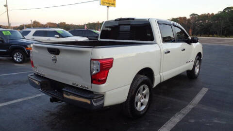 2018 Nissan Titan SV