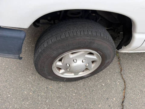 2014 Ford E-Series E-150