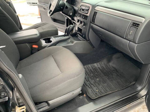 2004 Jeep Grand Cherokee Laredo