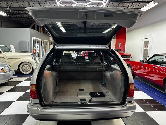 1999 Mercedes-Benz E-Class E 320