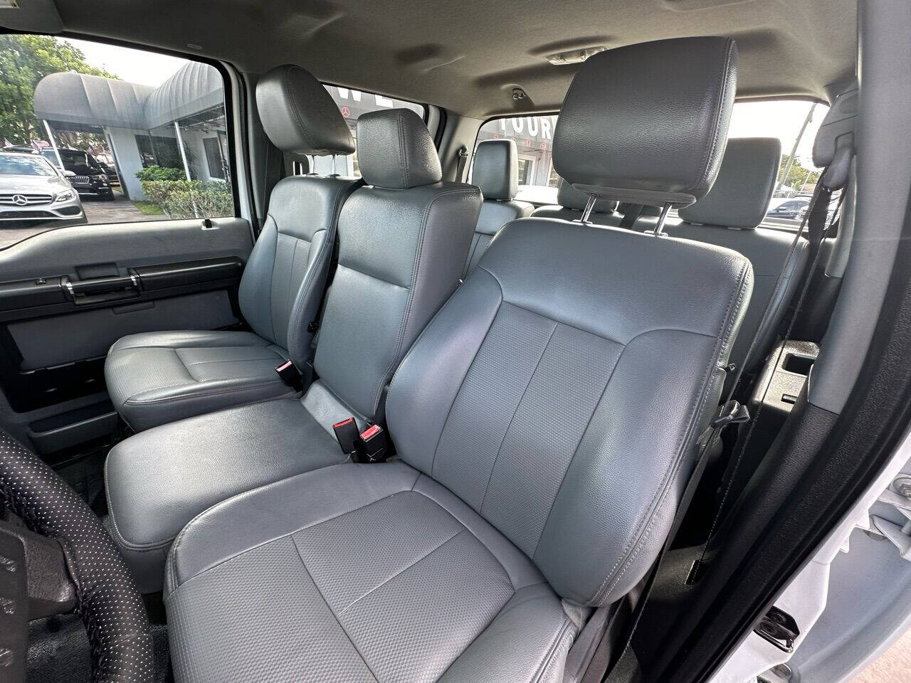 2015 FORD F-350 Pickup - $24,900