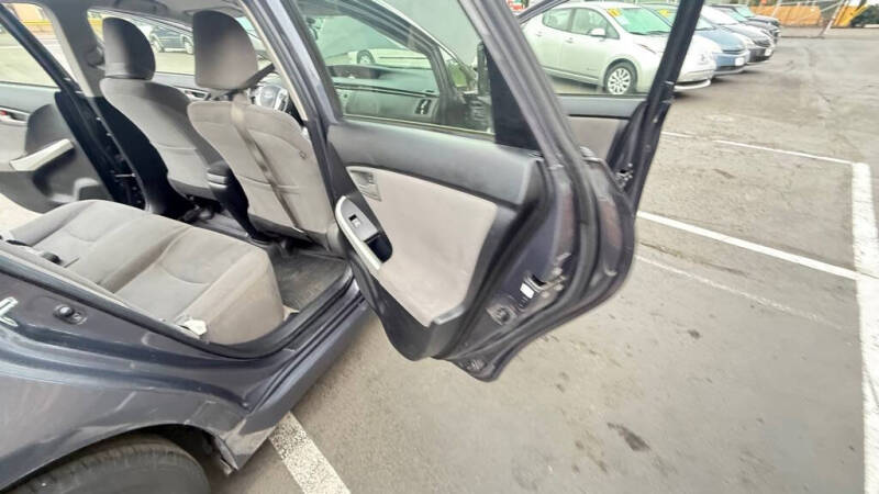 2014 Toyota Prius One