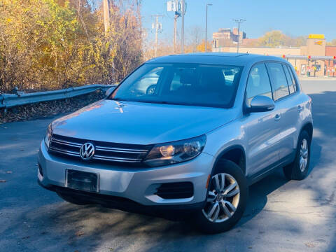2012 Volkswagen Tiguan for sale at Mohawk Motorcar Company in West Sand Lake NY