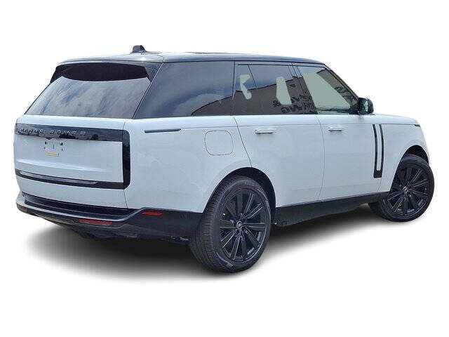 2025 Land Rover Range Rover P550e SE
