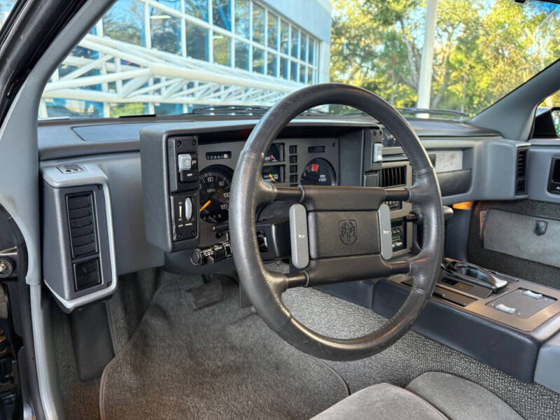 1987 Pontiac Fiero SE