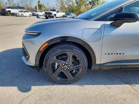 2025 Chevrolet Equinox EV RS