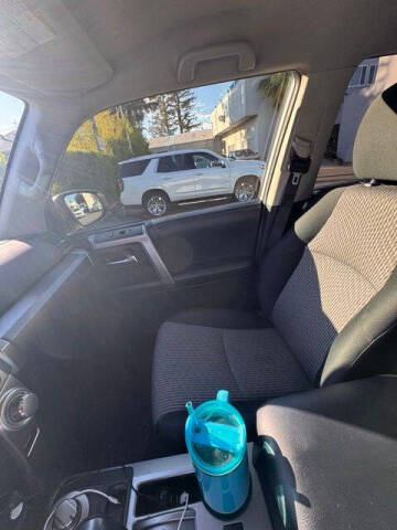 2017 Toyota 4Runner SR5