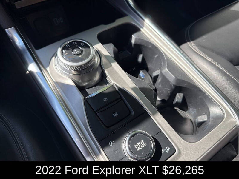 2022 Ford Explorer XLT