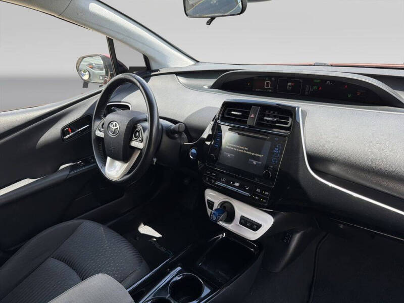 2017 Toyota Prius Prime Plus