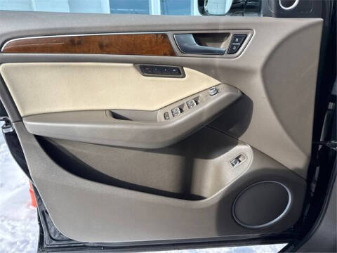 2017 Audi Q5 2.0T quattro Premium Plus