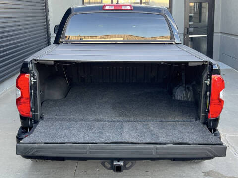 2020 Toyota Tundra SR5