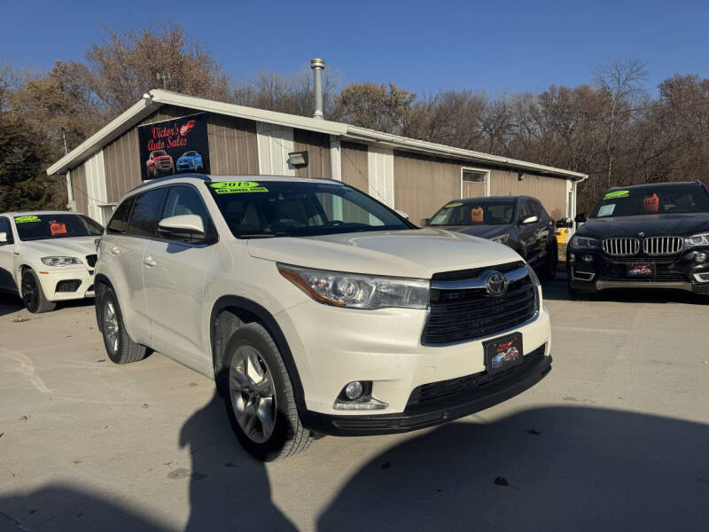 2015 Toyota Highlander Limited Platinum's photo